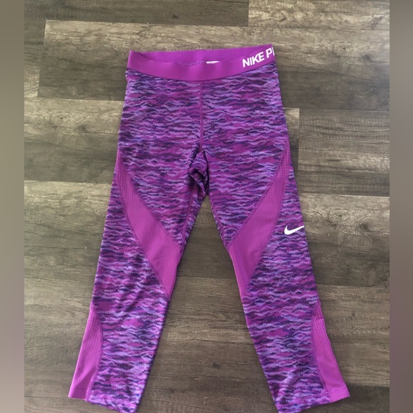 Nike Pants - ✨2 for $25✨ Nike Pro Dri-fit Leggings